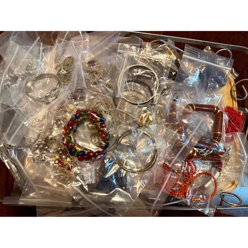 72 Piece Mixed Fashion Jewelry Lot in Bags Assorted Bracelets Necklaces Bangles